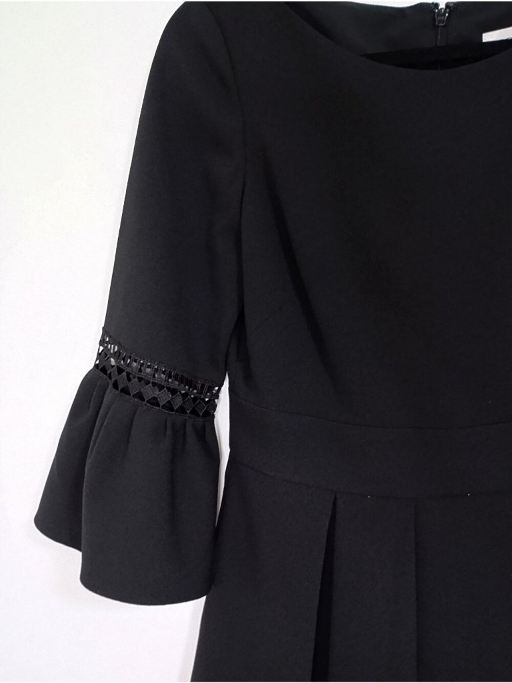 Eliza J Black Bell Sleeve Fit & Flare Dress With Lace Detail Size 6 - Picture 5 of 12